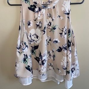 ASTR Floral Sleevless Top